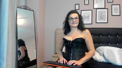 valeryablack online show from 11-22-25, 07:24