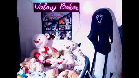B V Naughty online show from 10-24-25, 01:29