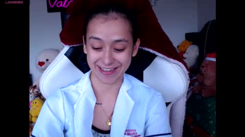 B V Naughty online show from 11-06-25, 05:36