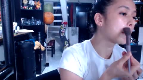 B V Naughty online show from 12-13-25, 10:26