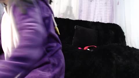 Snapshot of valerysnow_ chatting on 01-26-25, 04:09 Valery online show from 01-26-25, 04:09