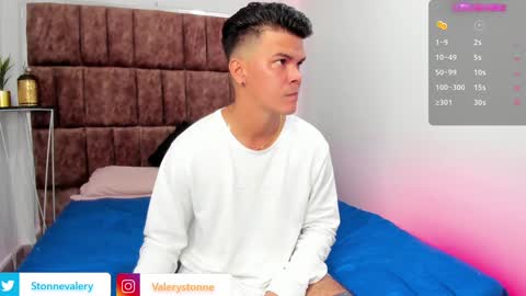 Snapshot of valerystonne_ chatting on 01-08-25, 11:09 Valery Stonne online show from 01-08-25, 11:09