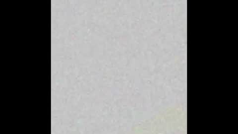 Snapshot of valeryyx chatting on 10-27-25, 06:17 Valery online show from 10-27-25, 06:17