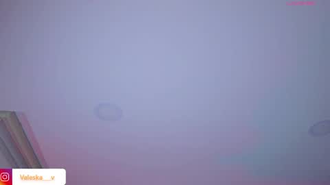 Snapshot of valeska__v chatting on 05-12-26, 08:00 your loveee online show from 05-12-26, 08:00