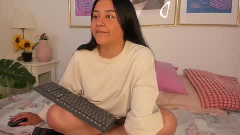 Snapshot of valka_collins chatting on 02-24-26, 03:59 Valka online show from 02-24-26, 03:59