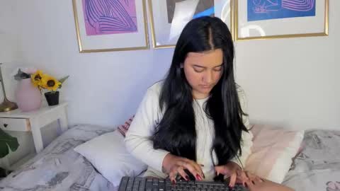 Snapshot of valka_collins chatting on 02-27-26, 04:01 Valka online show from 02-27-26, 04:01