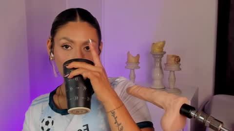 Snapshot of valka_doll chatting on 06-10-26, 07:13 valka_doll online show from 06-10-26, 07:13