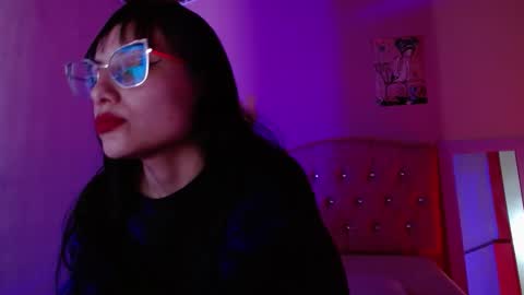 valkiry_ online show from 11-15-25, 06:48