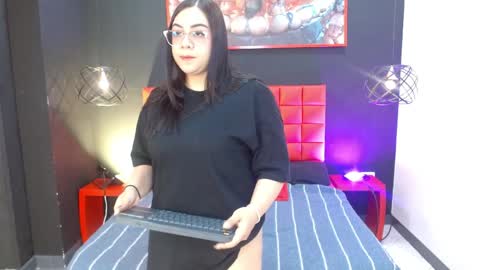 Valkirye  online show from 03-28-26, 11:10