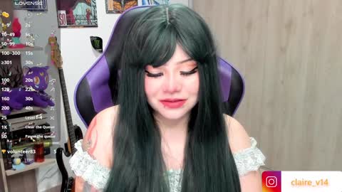 Snapshot of valkyrie_claire chatting on 01-06-25, 07:13 Valkyrie claire online show from 01-06-25, 07:13