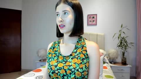 Snapshot of vallejo_macarena chatting on 12-05-24, 01:36 Macarena online show from 12-05-24, 01:36