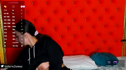 Valerie Val V online show from 02-05-26, 03:22