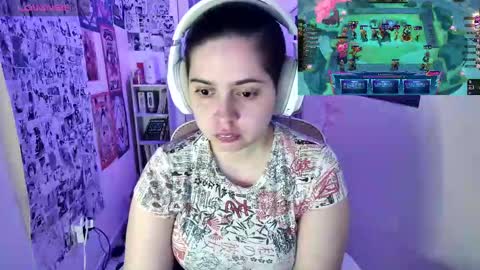 Im Violet online show from 10-09-25, 01:58