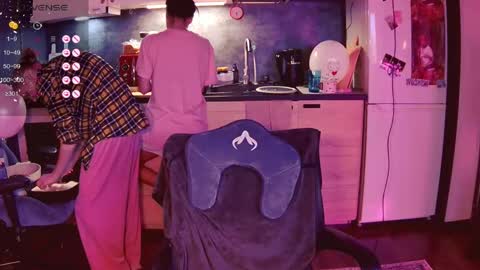 Snapshot of valorant_girl chatting on 04-29-26, 07:31 Little Devil online show from 04-29-26, 07:31