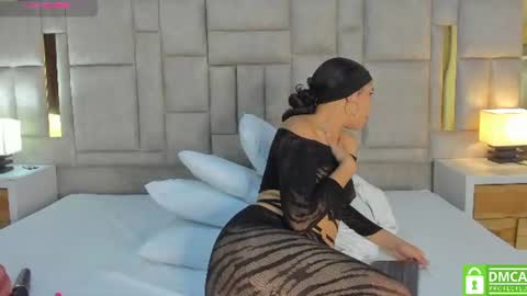 Snapshot of valtira_nova chatting on 06-14-26, 07:49 valtira nova online show from 06-14-26, 07:49