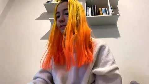 Snapshot of valtopi chatting on 02-08-26, 07:01 Emily online show from 02-08-26, 07:01