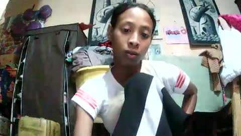 Snapshot of valysexyhot chatting on 02-11-26, 06:29 valysexyhot online show from 02-11-26, 06:29