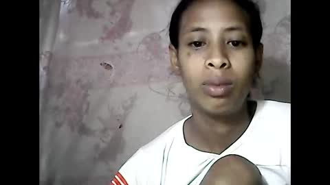 Snapshot of valysexyhot chatting on 04-28-26, 04:06 valysexyhot online show from 04-28-26, 04:06