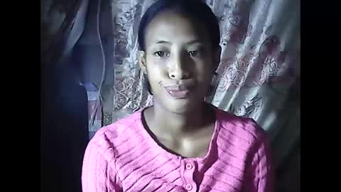 Snapshot of valysexyhot chatting on 05-03-26, 04:18 valysexyhot online show from 05-03-26, 04:18