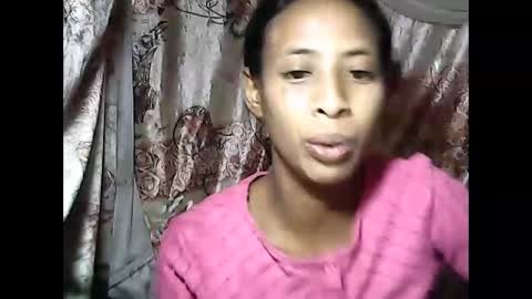 Snapshot of valysexyhot chatting on 05-06-26, 05:35 valysexyhot online show from 05-06-26, 05:35