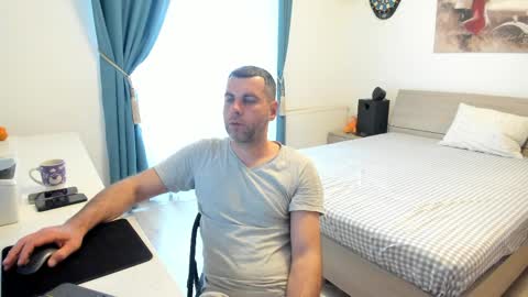 valyvalisimo online show from 04-01-26, 06:25