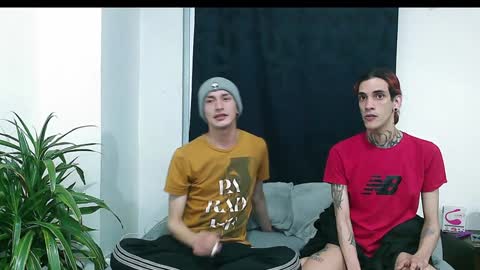 Vamp Noah and Dan online show from 01-04-25, 01:31