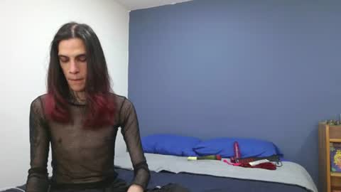 Snapshot of vamp_noah chatting on 07-25-26, 08:17 Vamp Noah and Dan online show from 07-25-26, 08:17