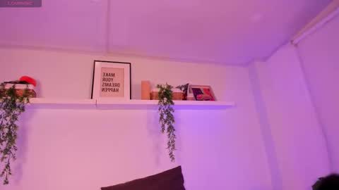 vamp  online show from 11-27-25, 12:13