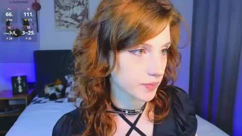 Snapshot of vampi_queen chatting on 06-18-26, 08:13 Vampi online show from 06-18-26, 08:13