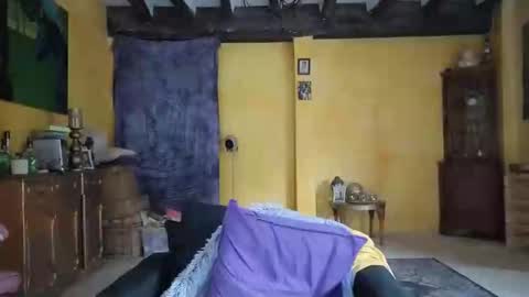 vampwoman online show from 11-05-25, 07:41