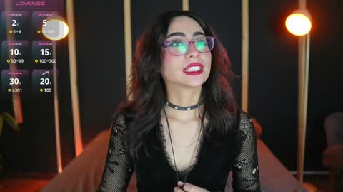 Snapshot of vampy_dolll chatting on 01-30-25, 11:02 vampy_dolll online show from 01-30-25, 11:02