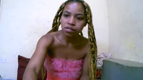 vanah344375 online show from 10-21-25, 02:01