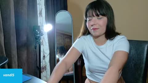 Vandi online show from 04-09-26, 08:36