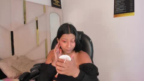 Vane online show from 04-04-26, 01:41