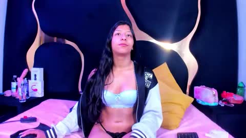 Vane online show from 05-20-26, 03:07