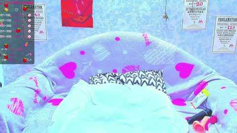 Snapshot of vanessa_florence chatting on 02-06-25, 01:38 RUSSIAN BARBIE BABE online show from 02-06-25, 01:38
