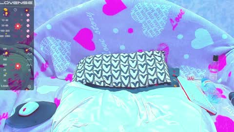 Snapshot of vanessa_florence chatting on 02-09-25, 04:25 RUSSIAN BARBIE BABE online show from 02-09-25, 04:25