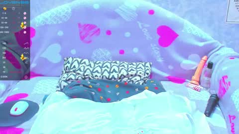 Snapshot of vanessa_florence chatting on 02-19-25, 01:29 RUSSIAN BARBIE BABE online show from 02-19-25, 01:29