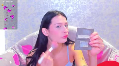 Snapshot of vanessa_florence chatting on 10-03-25, 01:24 RUSSIAN BARBIE BABE online show from 10-03-25, 01:24