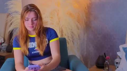 Snapshot of vanessa_foxyy chatting on 06-23-26, 08:29 vanessa_foxyy online show from 06-23-26, 08:29