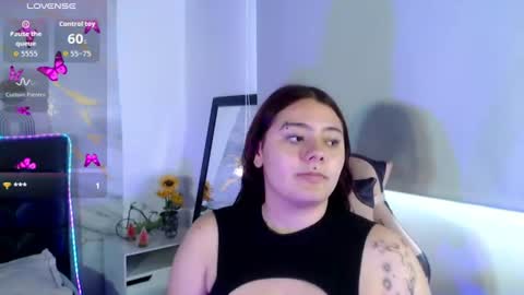 Snapshot of vanessa_gp chatting on 07-04-26, 12:22 Vanesa online show from 07-04-26, 12:22