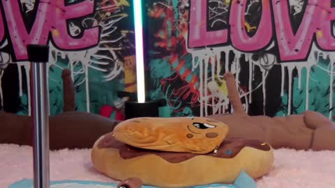  Vanessa  online show from 02-05-25, 09:36