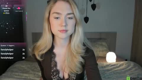 Vanessa Maes online show from 03-15-26, 10:05
