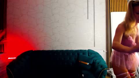 vanessa_posh online show from 10-08-25, 06:49