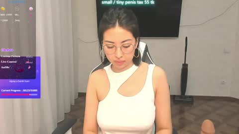 Snapshot of vanessa_sxy chatting on 04-25-26, 04:59 Vanessa online show from 04-25-26, 04:59