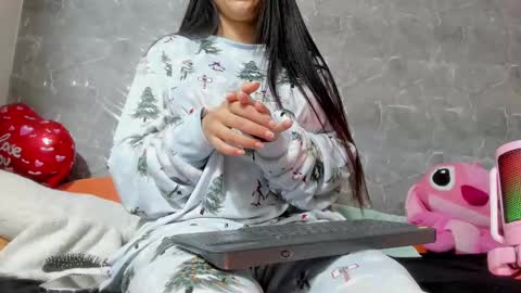 Snapshot of vanessaadol chatting on 02-27-25, 09:11 vanessaadol online show from 02-27-25, 09:11