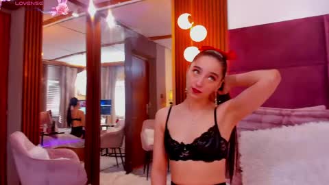 Snapshot of vanessaangelx chatting on 05-25-26, 05:46 Vanessa Diamond online show from 05-25-26, 05:46