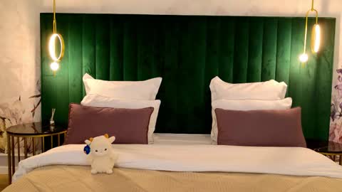 Vanessa online show from 03-16-26, 03:27