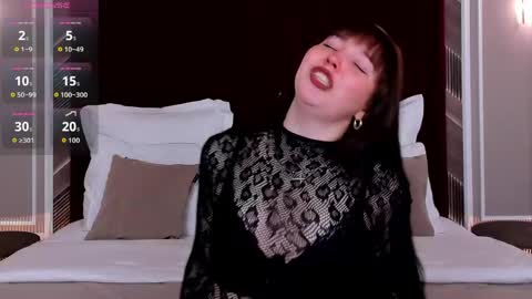 Vanessa online show from 04-17-26, 04:43