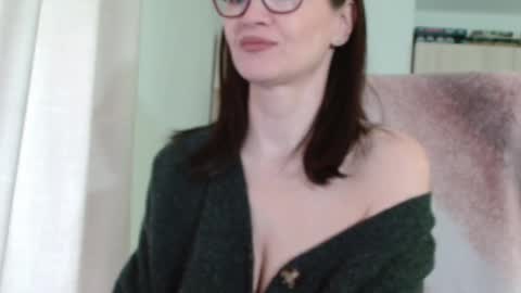 Vanessa online show from 02-06-26, 11:57